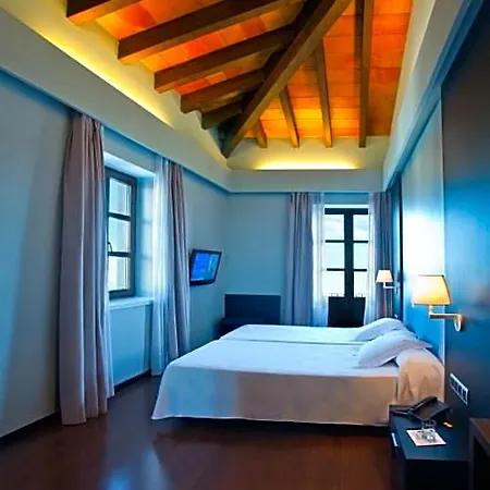 El Raset Hotel